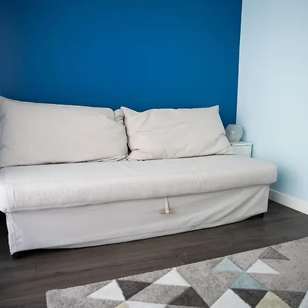 Apartment Hostnfly - Bright Designer Near Montmartre Paris