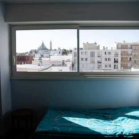 Hostnfly - Bright Designer Near Montmartre Apartment Paris